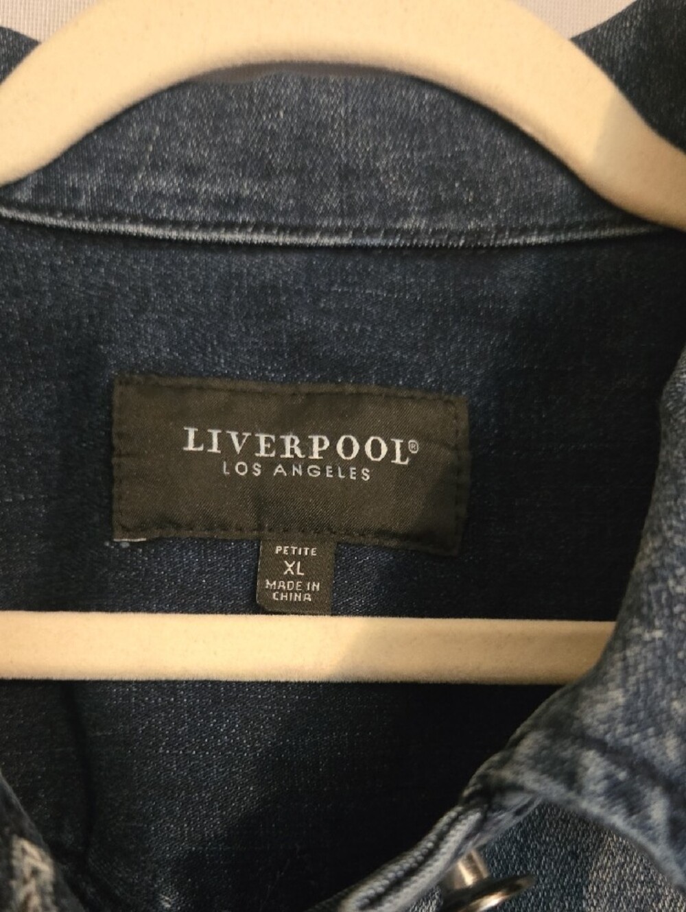 Liverpool Women's Stretch Denim Jacket Petite XL NWT - Picture 2 of 11